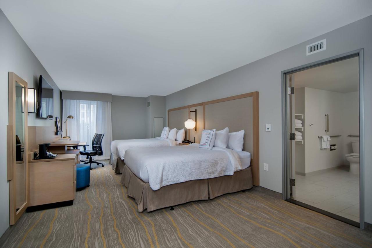 Fairfield Inn & Suites Fort Worth Downtown/Convention Center Bagian luar foto